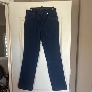 Wrangler Men's Straight Leg Jeans in Deep Blue